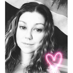 Meet your Posher, Amelia